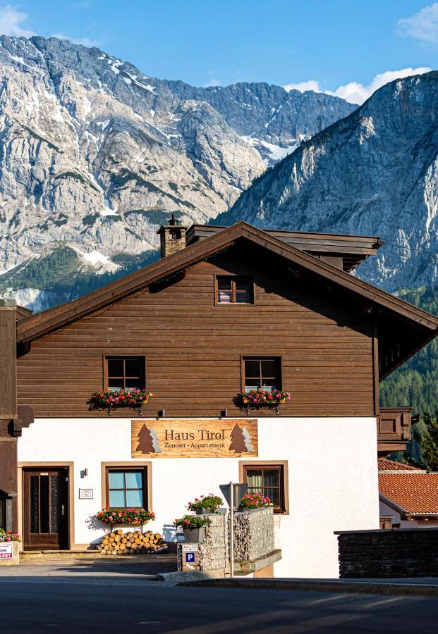 Haus Tirol Ehrwald Hotel Eksteriør billede