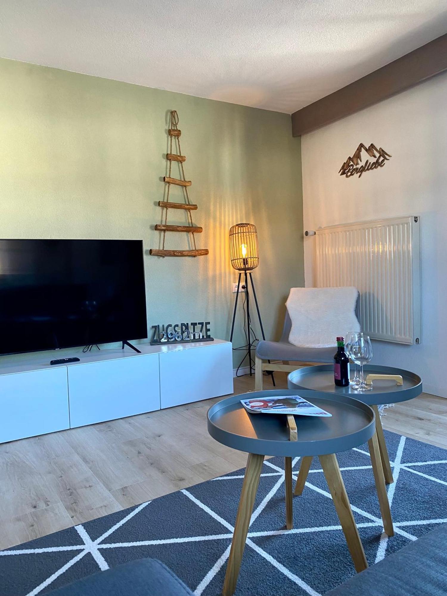 Haus Tirol Ehrwald Hotel Eksteriør billede