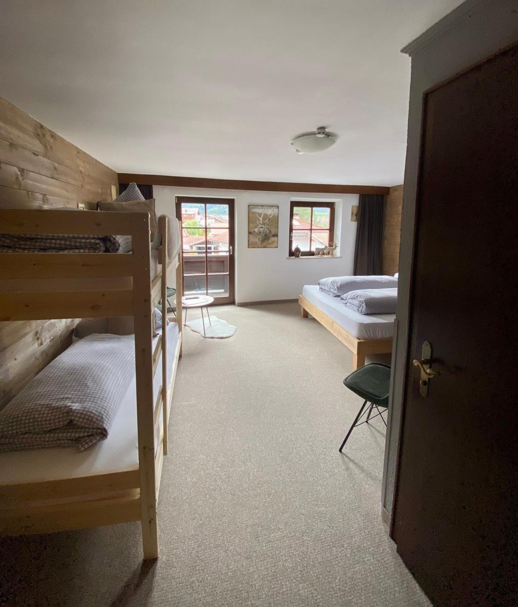Haus Tirol Ehrwald Hotel Eksteriør billede